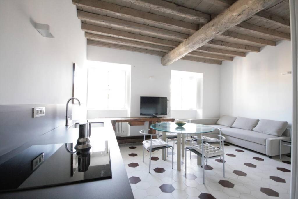 Charmant Maison In Centro Turín Exteriér fotografie
